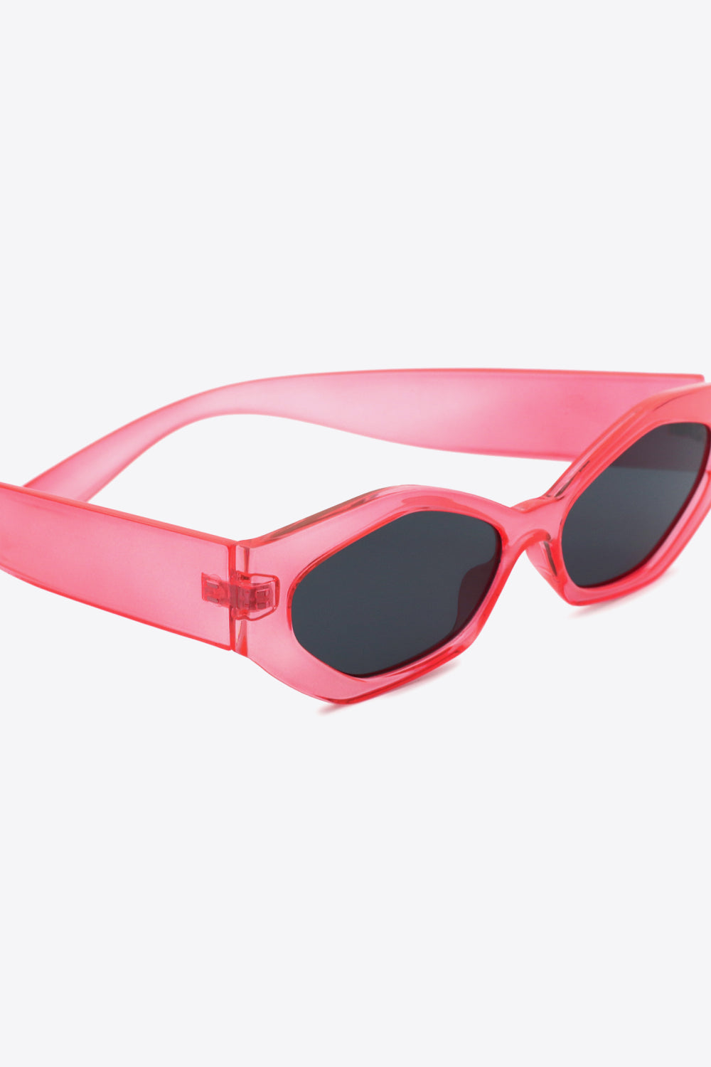 Wayfare Polycarbonate Frame Sunglasses - Carly Joann's Closet