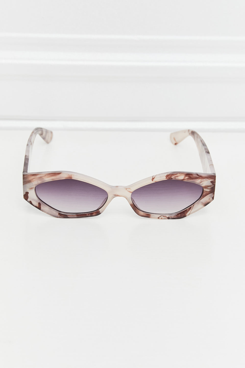 Wayfare Polycarbonate Frame Sunglasses - Carly Joann's Closet